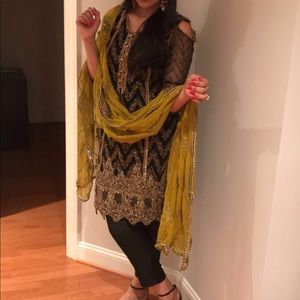 asim jofa black suit